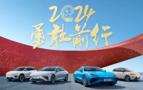 “卷王”哪吒，开启新能源时代新篇章